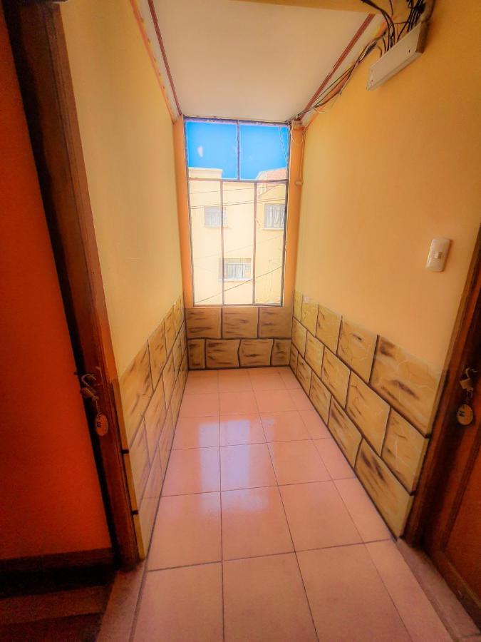 Hostal Luz Yhobimar Copacabana  Extérieur photo