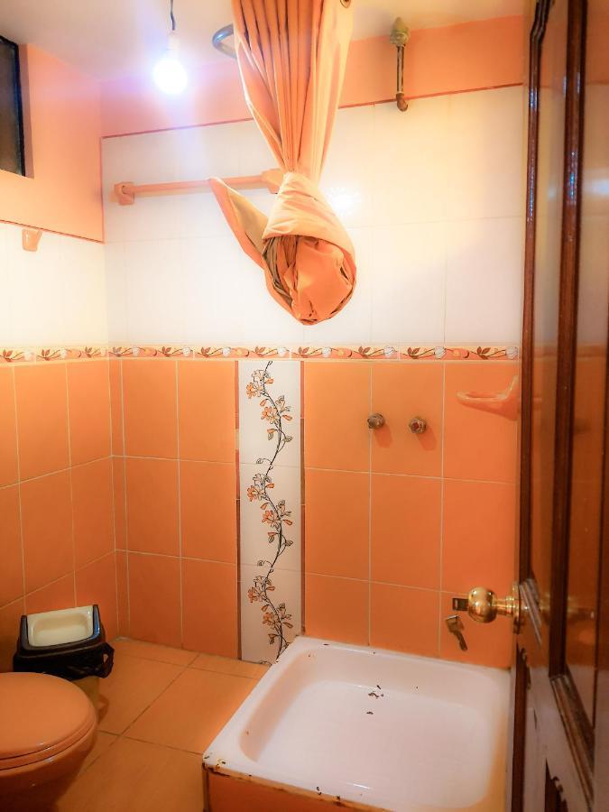 Hostal Luz Yhobimar Copacabana  Extérieur photo
