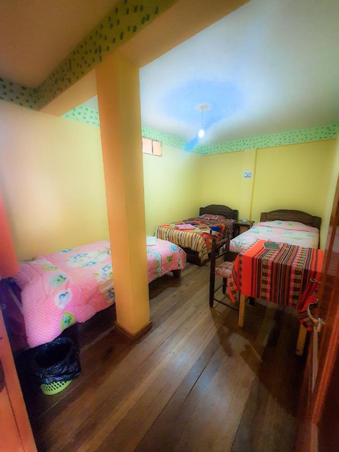 Hostal Luz Yhobimar Copacabana  Extérieur photo